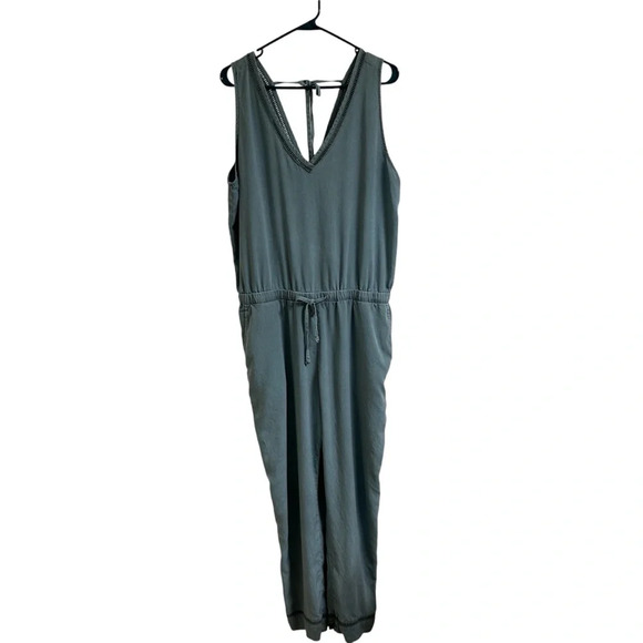 Anthropologie Cloth & Stone Juliana Jumper Sage Green Cropped Jumpsuit Womens Lg - Picture 2 of 16